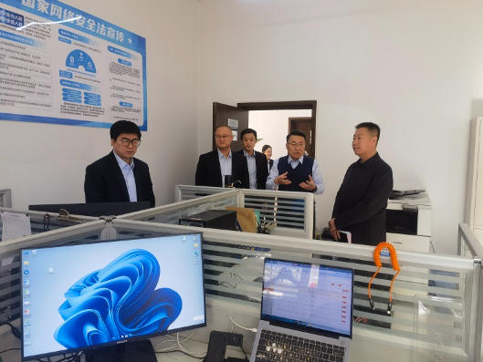 市农业农村委党委委员、副主任王志林到农担公司调研指导工作2